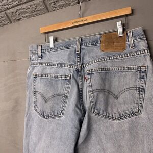 Vintage Levis 560 Loose Comfort Fit Tapered Leg Jeans Size 38x34 Made In USA